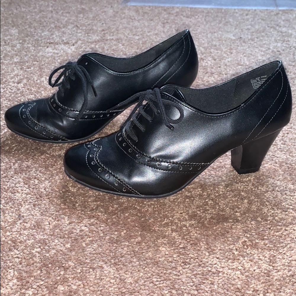 Heeled Dress Shoes